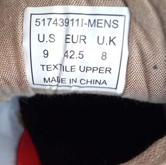 Levi's Shoes - Picture 7 of 7